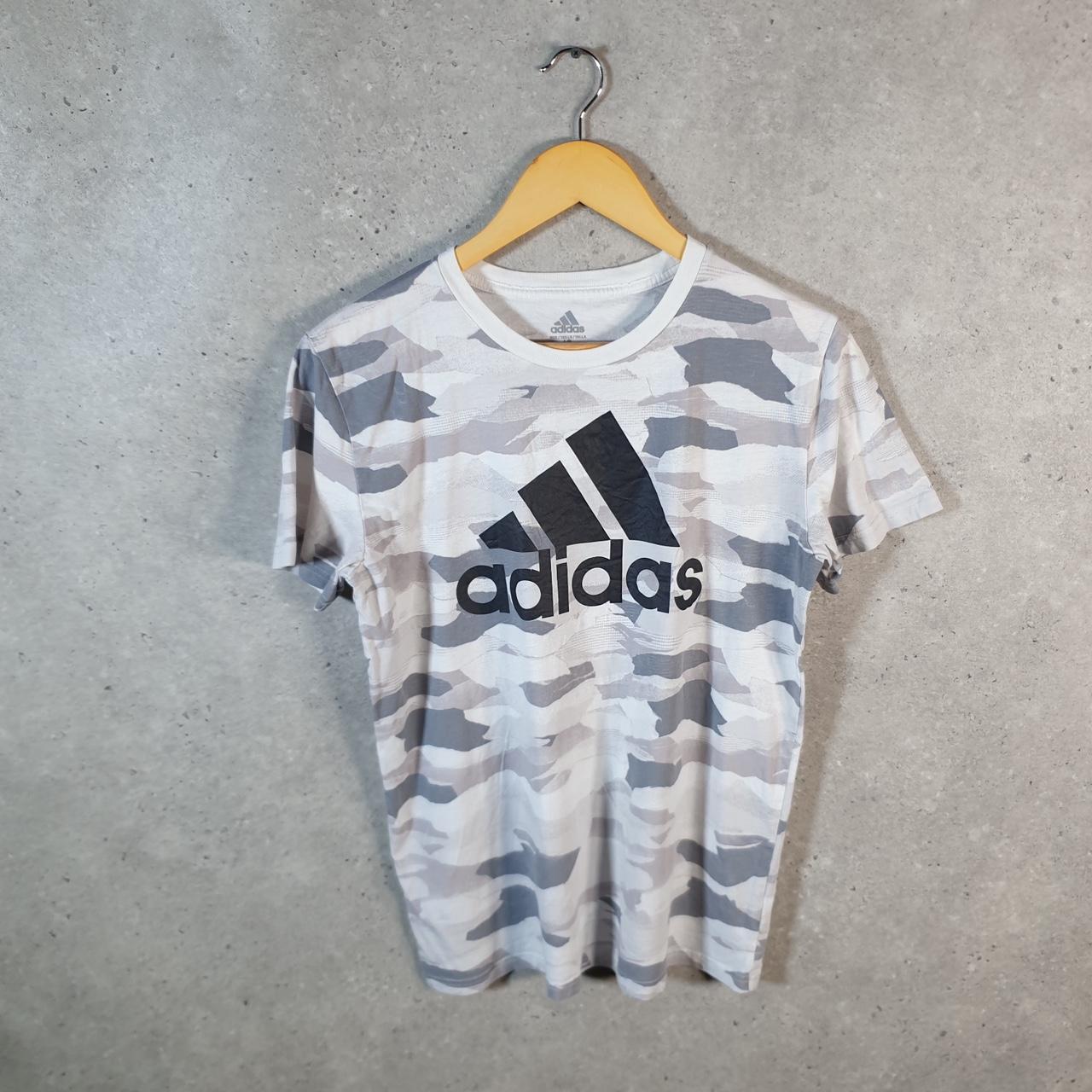 Vintage Adidas T Shirt Shirt Womens Large Camo Grey Three Stripes Logo  Athletic C9893