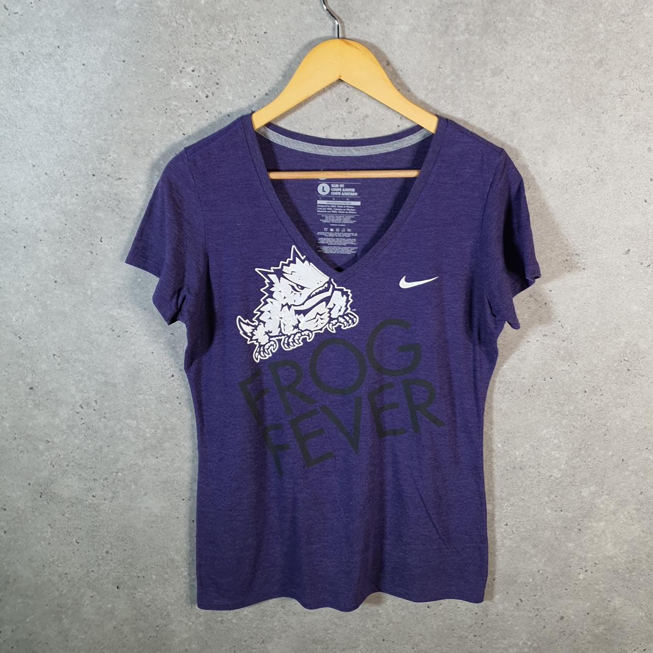 Vintage Nike Frog Fever USA T Shirt Womens Large Purple Spellout Swoosh Athletic