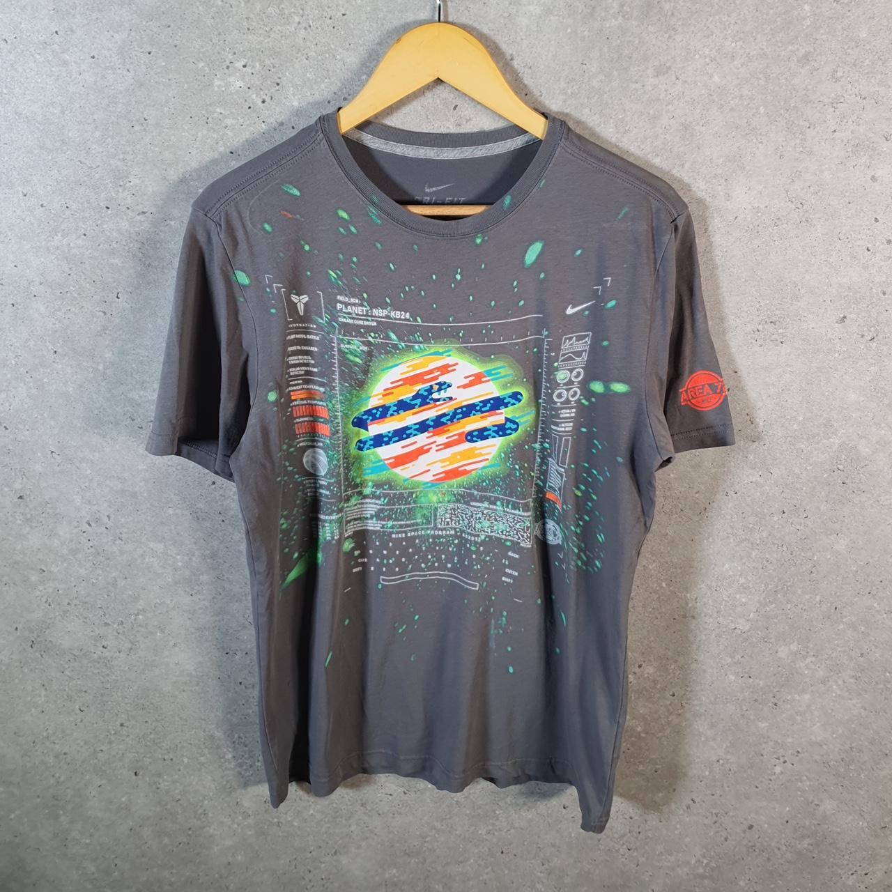 Vintage Nike Dri Fit Planet Area 72 T Shirt Mens Medium Grey Printed Logo Swoosh Athletic
