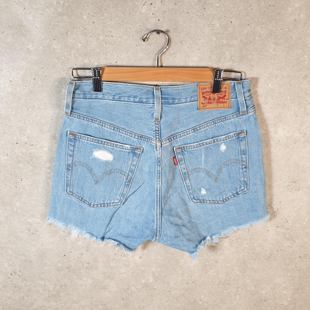 Vintage Levi’s 501 Cut Off Baggy Shorts Jorts Cargo Womens W26 Blue Relaxed Denim