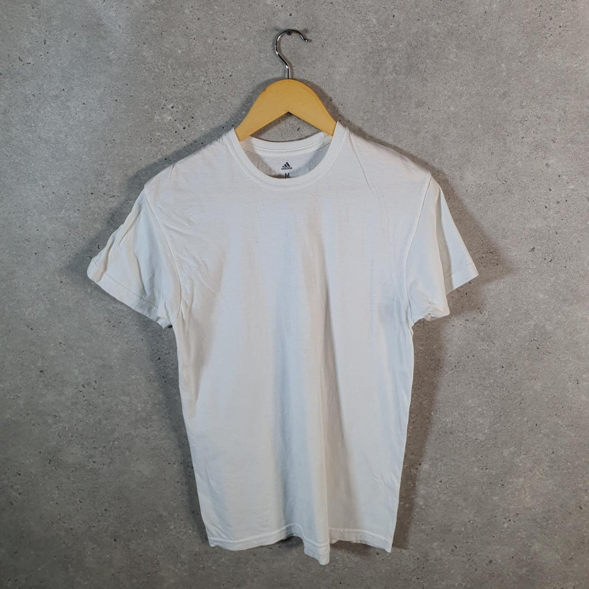 Vintage Adidas ClimaLite T Shirt Men’s Medium White Three Stripes Blank Athletic