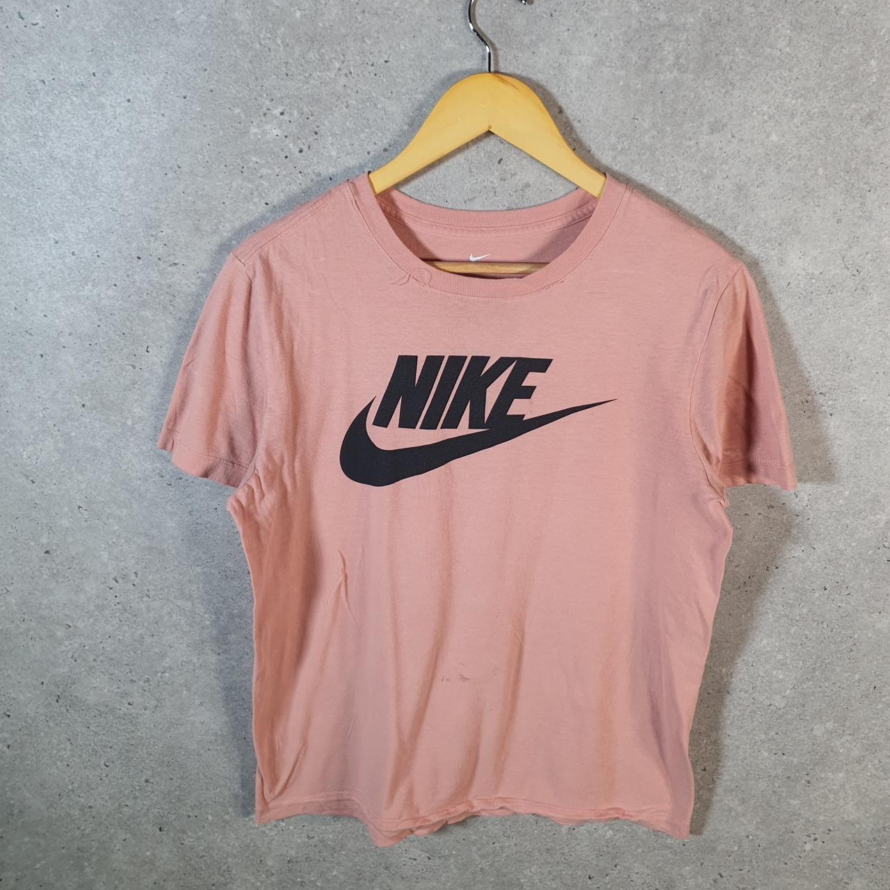 Vintage Nike Club Spellout T Shirt Mens Small Pink Logo Swoosh Athletic