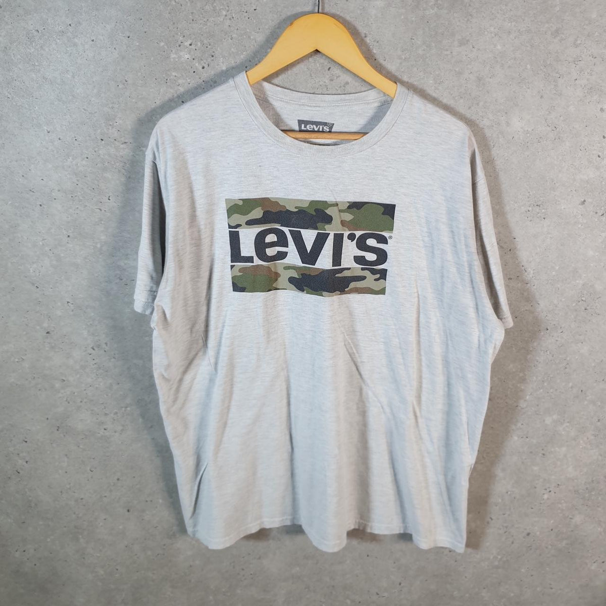 Vintage Levis Spellout T Shirt Shirt Men’s XL Grey Logo Athletic Casual