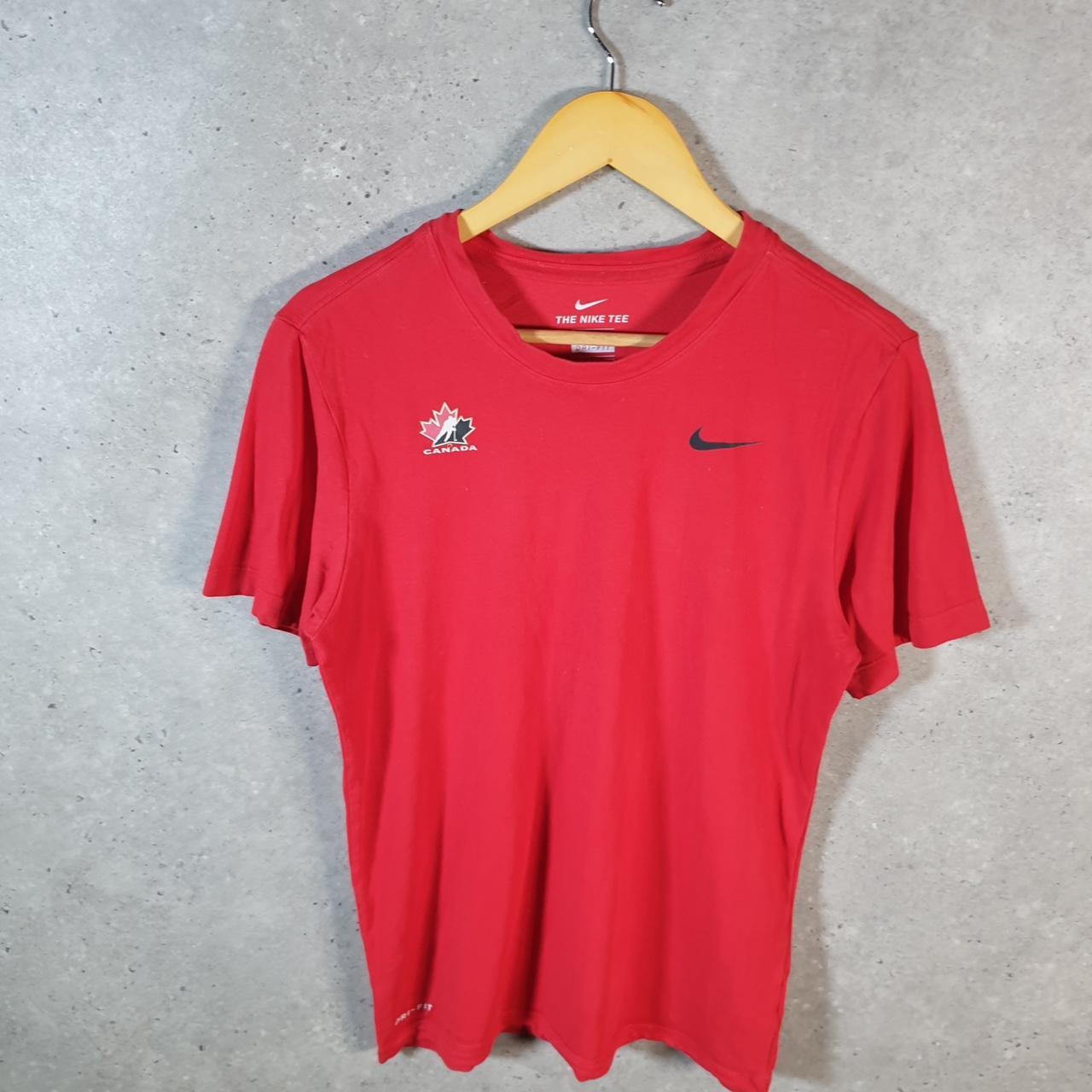 Vintage Nike Dri Fit Canada T Shirt Men’s Small Red Swoosh Logo Athletic