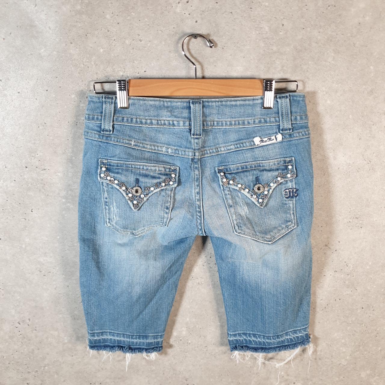 Vintage Miss Me Baggy Y2K Hip Hop Jeans Shorts Jorts Womens W28 Blue Denim Low Rise