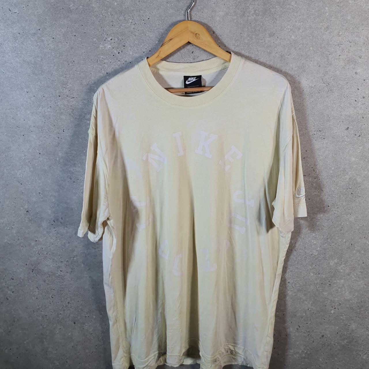 Vintage Nike Just Do It T Shirt Men’s Large Yellow Swoosh Logo Athletic Big Fish Vintage