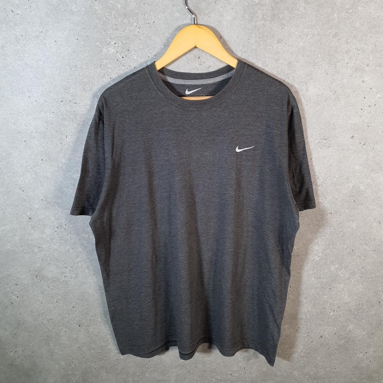 Vintage Nike T Shirt Men’s XL Grey Logo Embroidered Swoosh Athletic