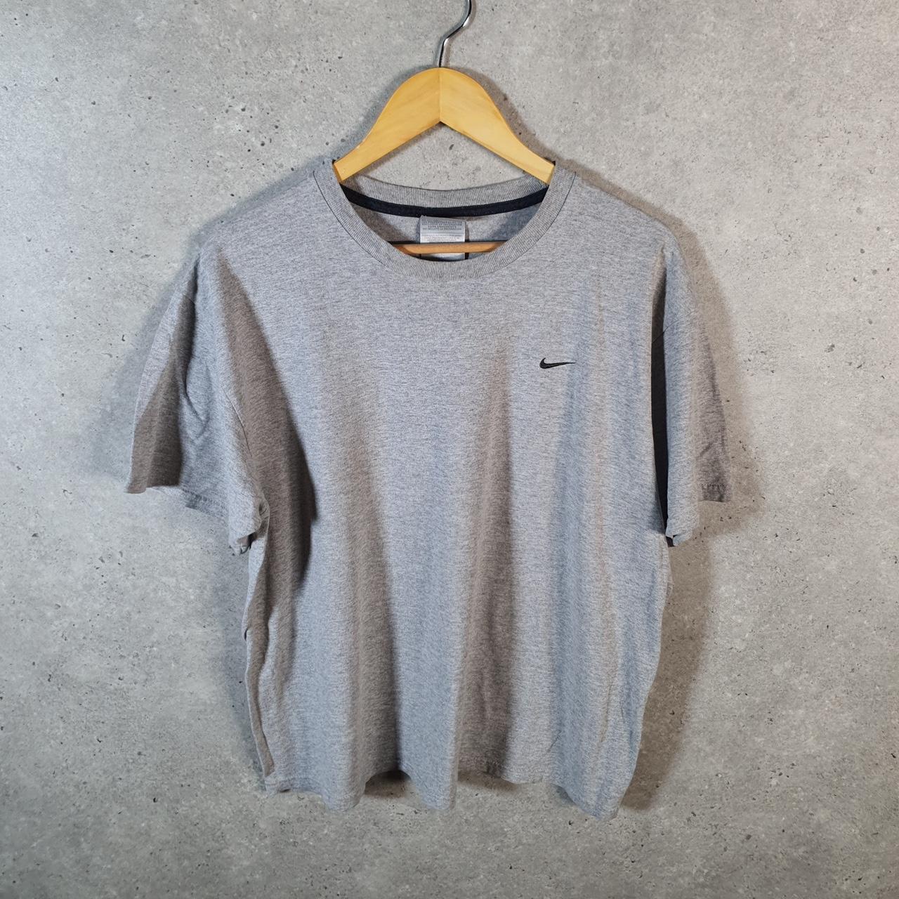 Vintage Nike 90s USA Embroidered T Shirt Men’s Medium Grey Swoosh Y2K Pullover Logo