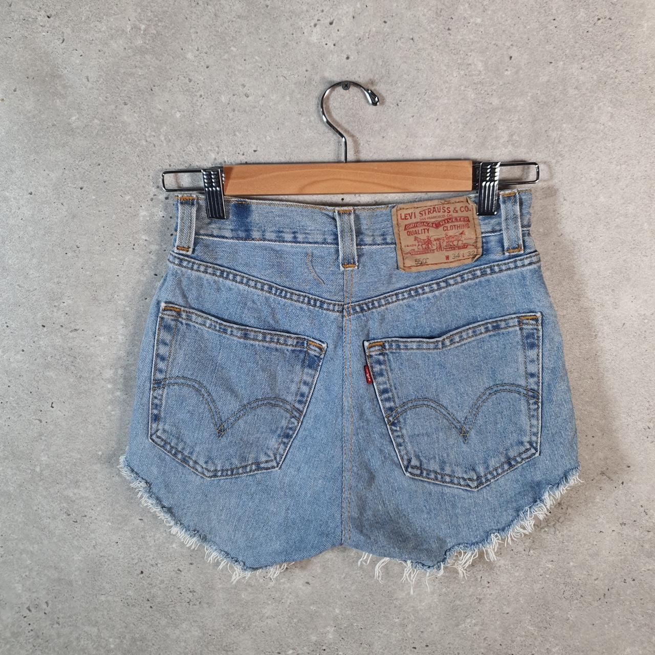Vintage Levi’s 550 Cut Off Baggy Shorts Jorts Cargo Womens W26 Blue Relaxed Denim Big Fish Vintage