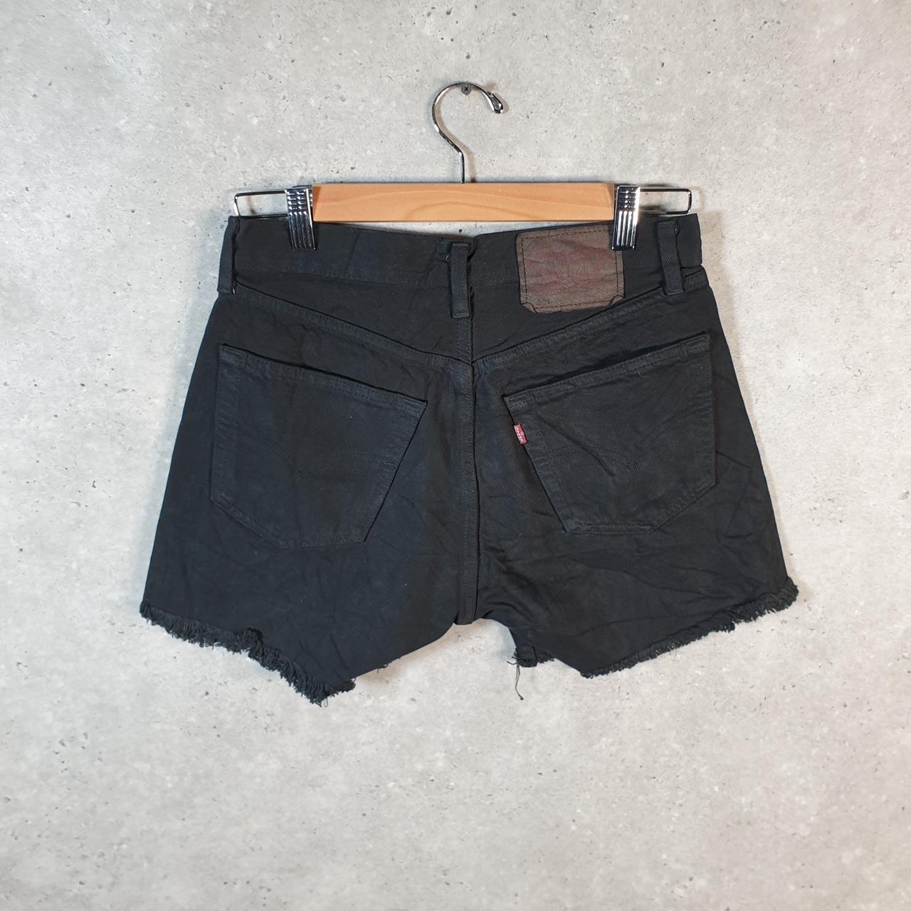 Vintage Levi’s 501 Baggy Shorts Jorts Cargo Womens W28 Black Relaxed Denim