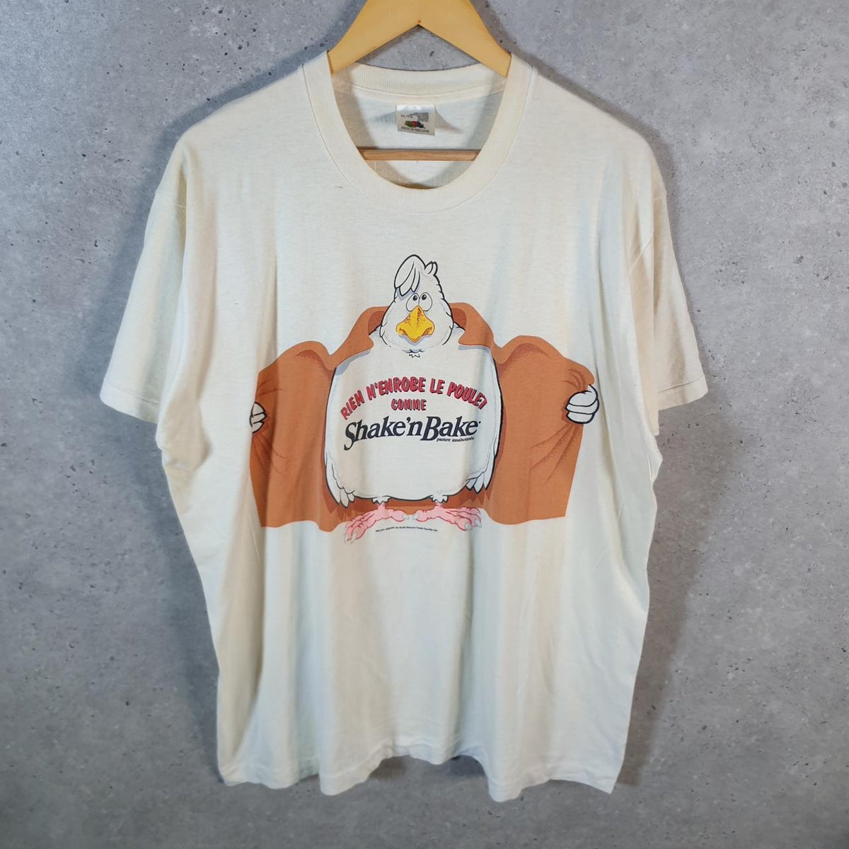 Vintage Fruit of the Loom Shake N Bake Chicken 90s Single Stitch T Shirt Men’s XL Beige