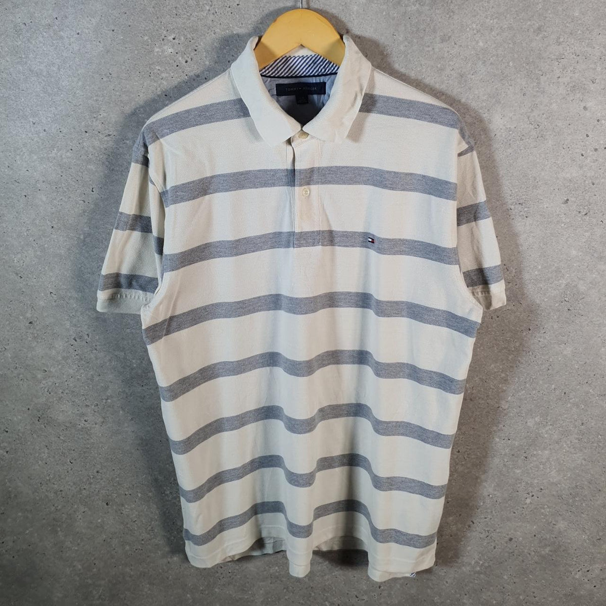 Vintage Tommy Hilfiger Polo Shirt Men’s Large White Striped Custom Fit Embroidered Logo