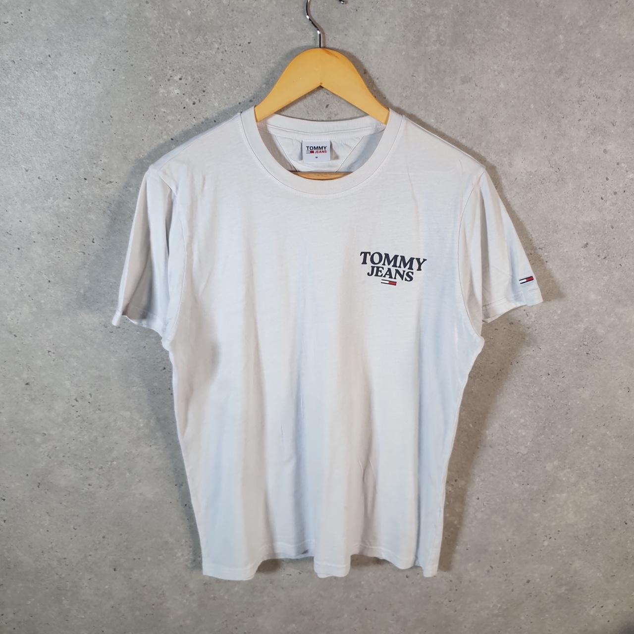 Vintage Tommy Jeans T Shirt Men’s Medium White Regular Fit Embroidered Logo
