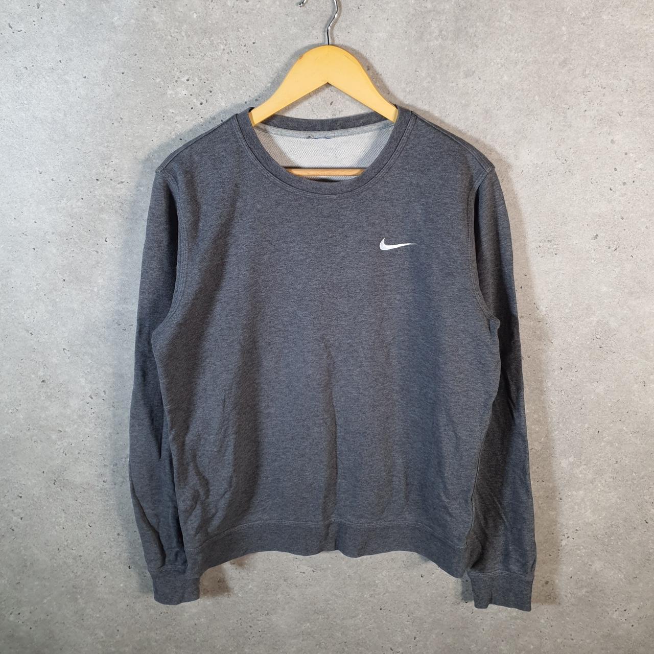 Vintage Nike Club Sweatshirt Men’s Medium Grey Swoosh Y2K Pullover Logo