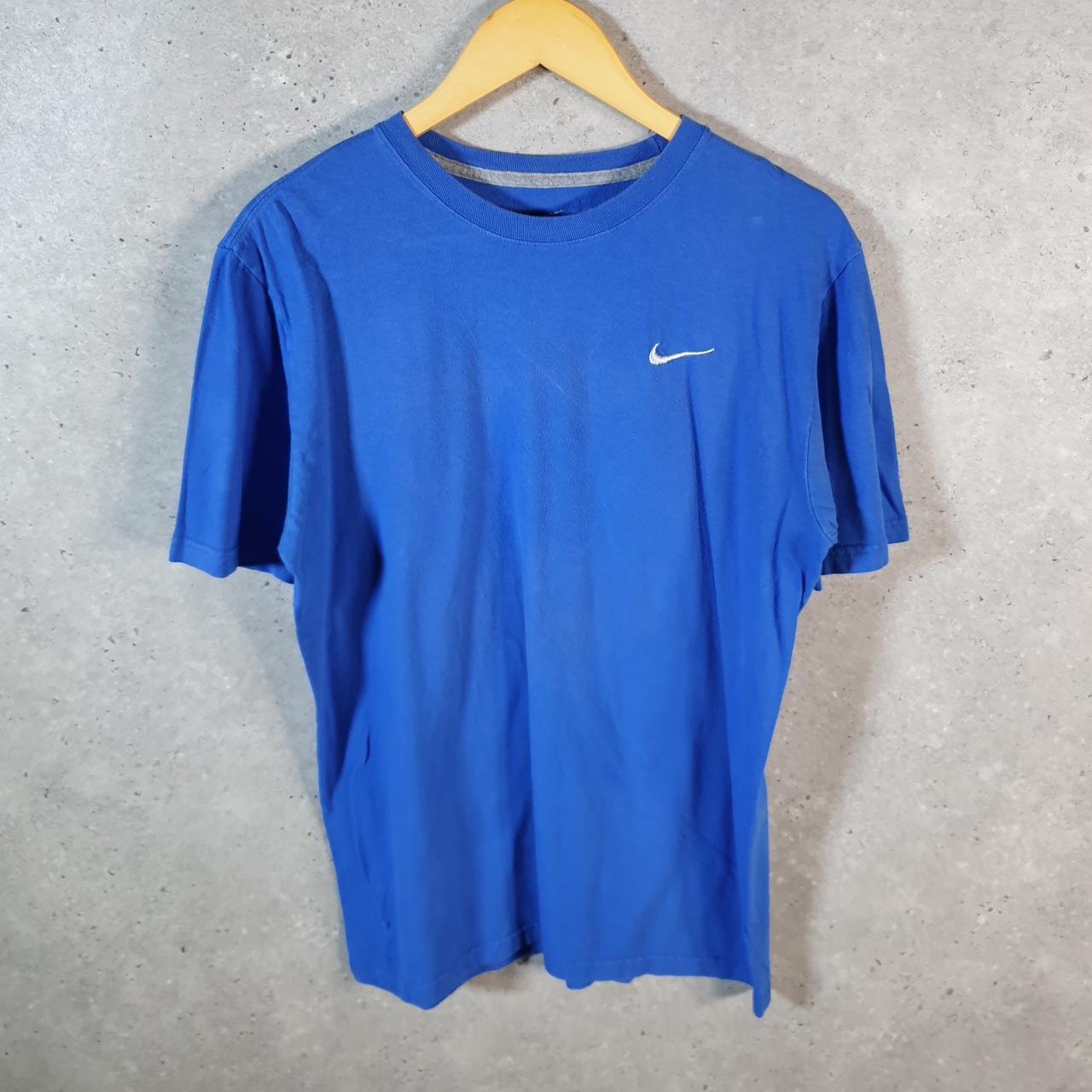Vintage Nike Embroidered T Shirt Men’s Medium Blue Logo Swoosh Athletic