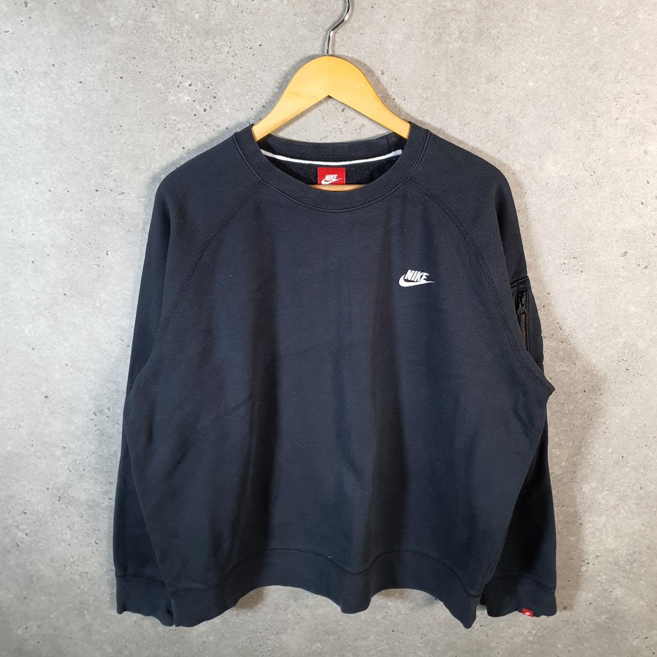 Vintage Nike Club Embroidered Sweatshirt Men’s XL Black Swoosh Y2K Pullover Logo