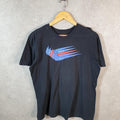 Vintage Nike Club T Shirt Men’s Medium Black Printed Swoosh Logo Athletic C7919
