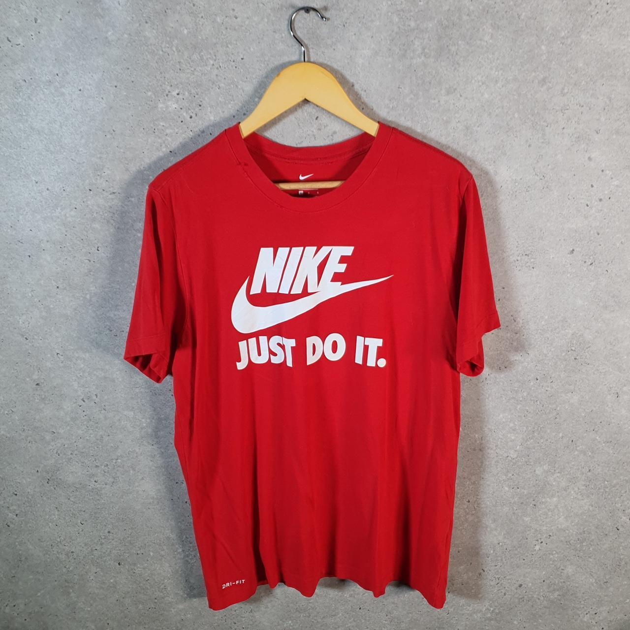 Vintage Nike Dri Fit T Shirt Men’s Large Red Logo Swoosh Loose Fit Athletic