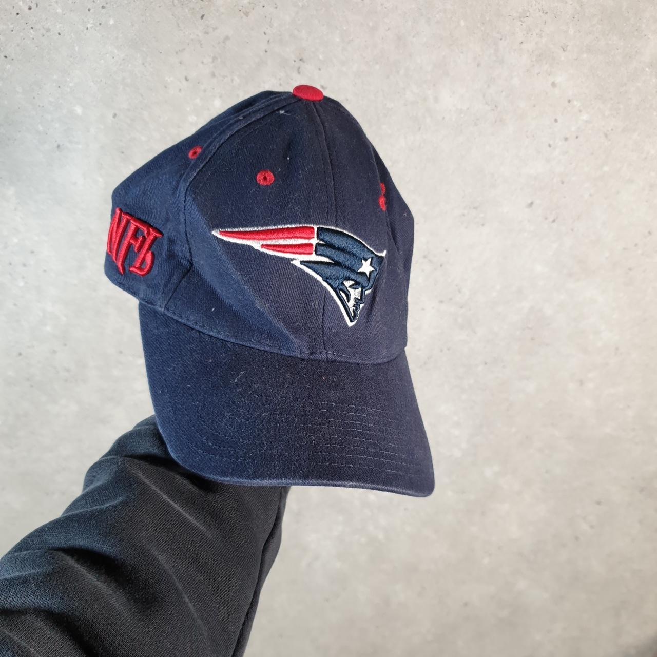 Vintage NFL New England Patriots Cap Men’s USA Spellout Athletic C8540