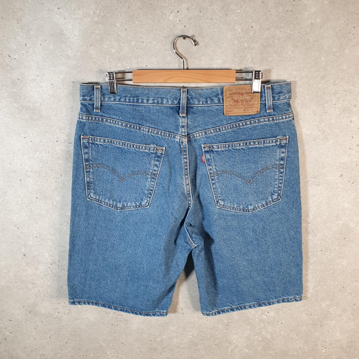 Vintage Levi’s 505 Baggy Shorts Jorts Cargo Men’s W38 Blue Relaxed Denim