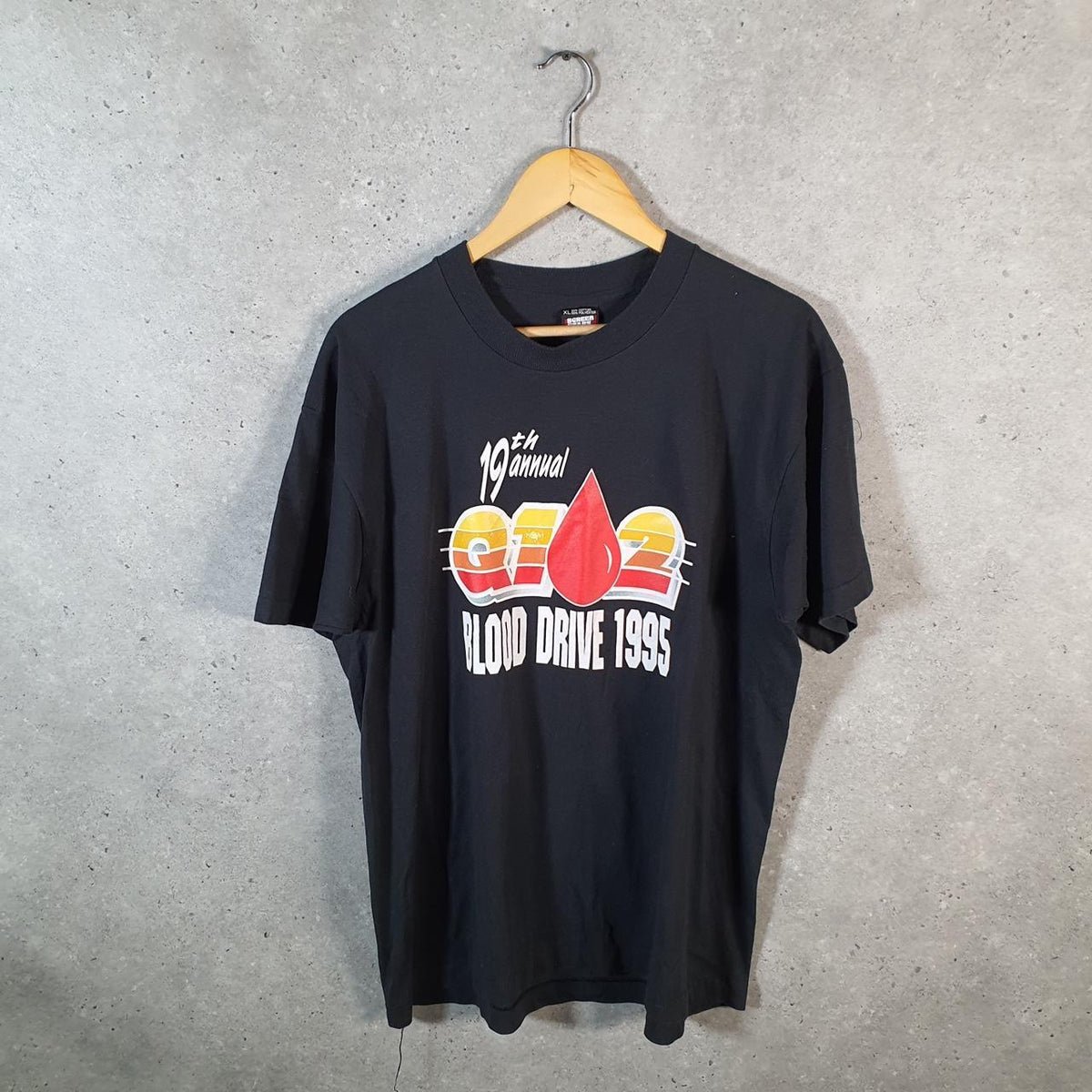 Vintage Screen Stars Best 1995 Blood Drive USA Single Stitch T Shirt Men’s XL Black Big Fish Vintage