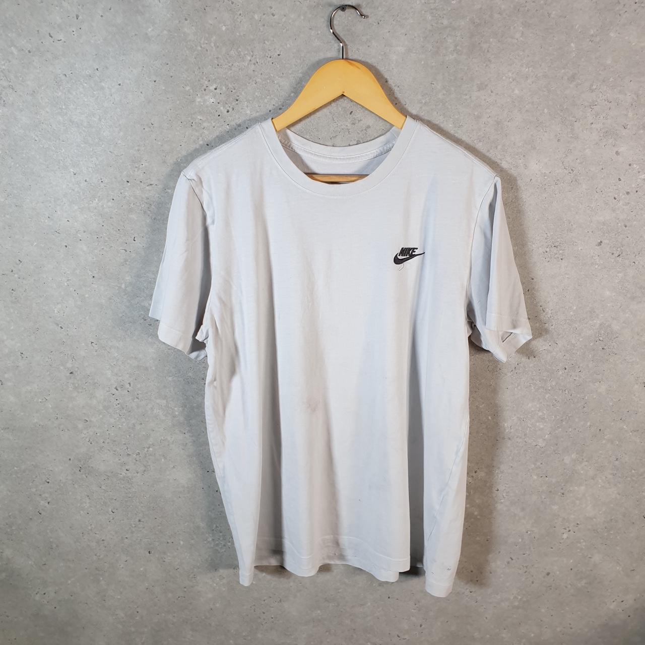 Vintage Nike Club Spellout T Shirt Mens Large White Logo Swoosh Athletic