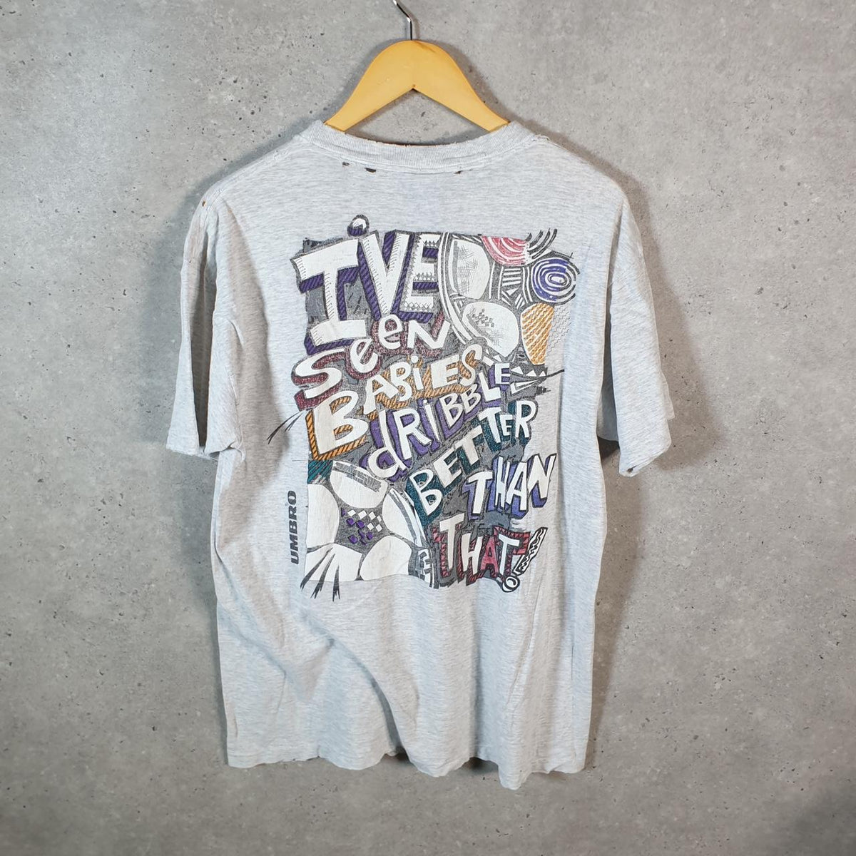 Vintage Umbro Football Dribbling Spellout 90s USA Single Stitch T Shirt Men’s Large Grey C9410