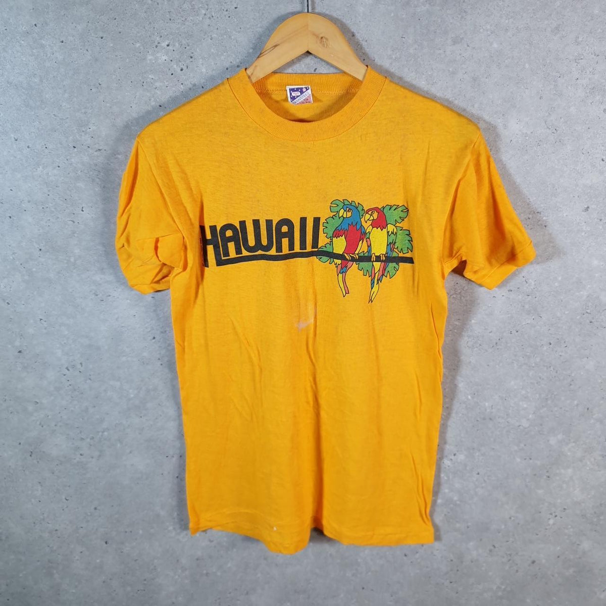 Vintage Transtees Hawaii Parrot Graphic 90s USA Single Stitch T Shirt Men’s Small Orange