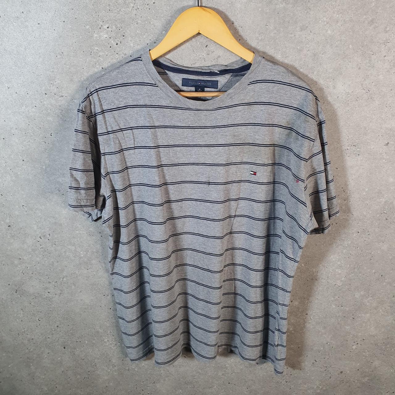 Vintage Tommy Hilfiger T Shirt Men’s Medium Grey Striped Custom Fit Embroidered Logo