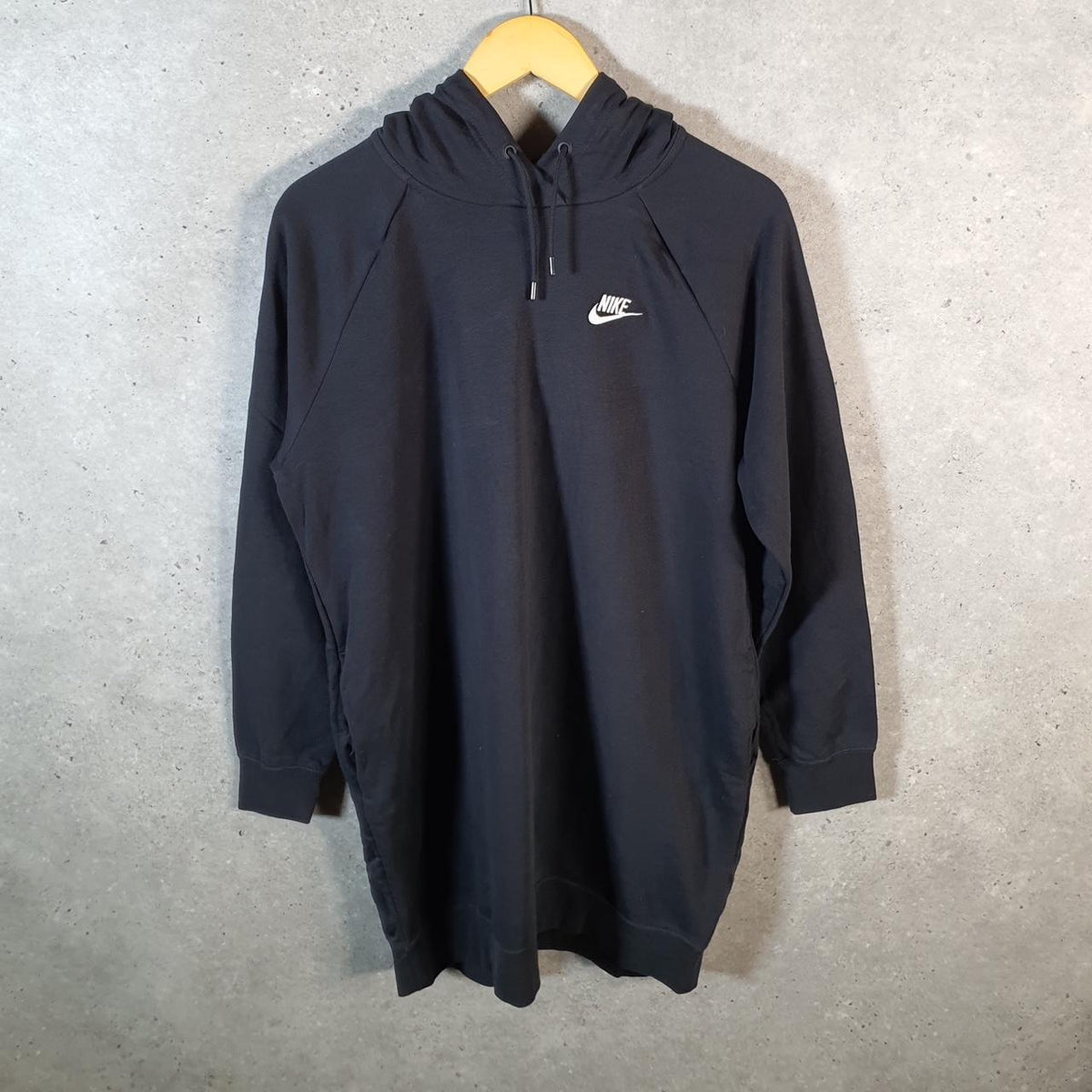 Vintage Nike Club Hoodie Womens Medium Black Long Swoosh Y2K Pullover Logo