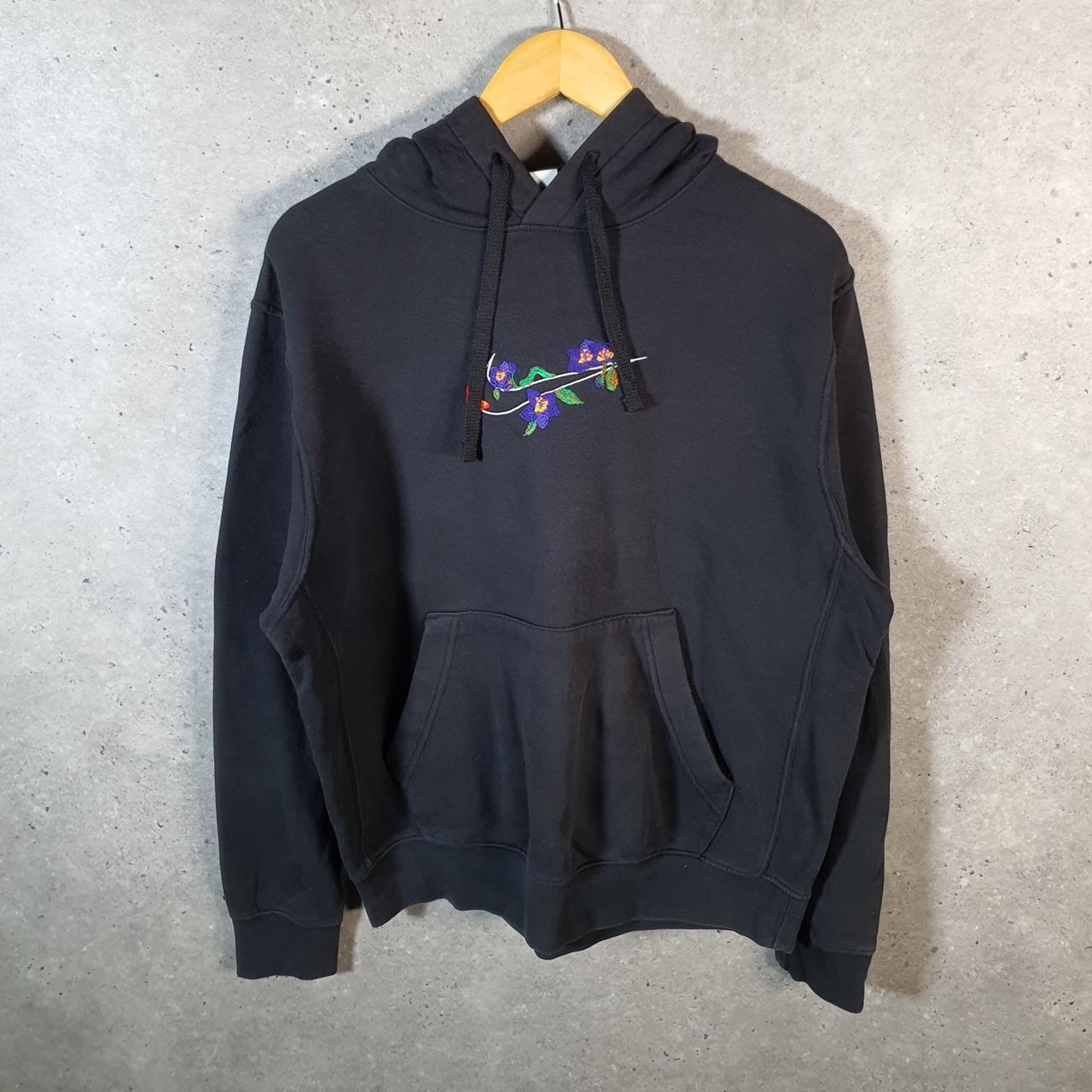 Vintage Nike Centre Swoosh Flowers Hoodie Men’s M Black Embroidered Y2K Pullover