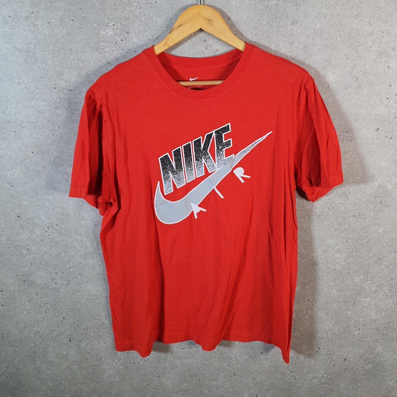 Vintage Nike Air T Shirt Men’s Medium Red Swoosh Logo Athletic Big Fish Vintage