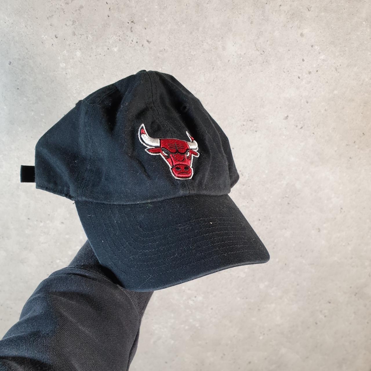 Vintage NFL Chicago Bears Adjustable Cap Men’s USA Spellout Athletic C8508