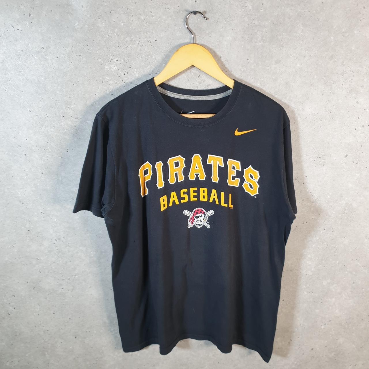 Vintage Nike Pirates Baseball T Shirt Men’s Large Black Logo Swoosh Athletic