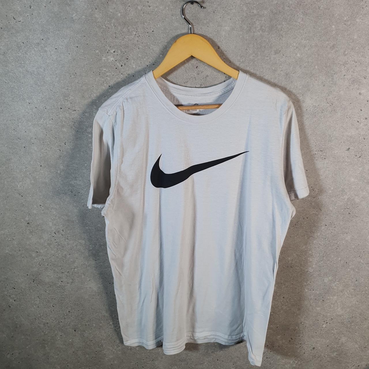 Vintage Nike Spellout T Shirt Men’s Large White Logo Swoosh Athletic