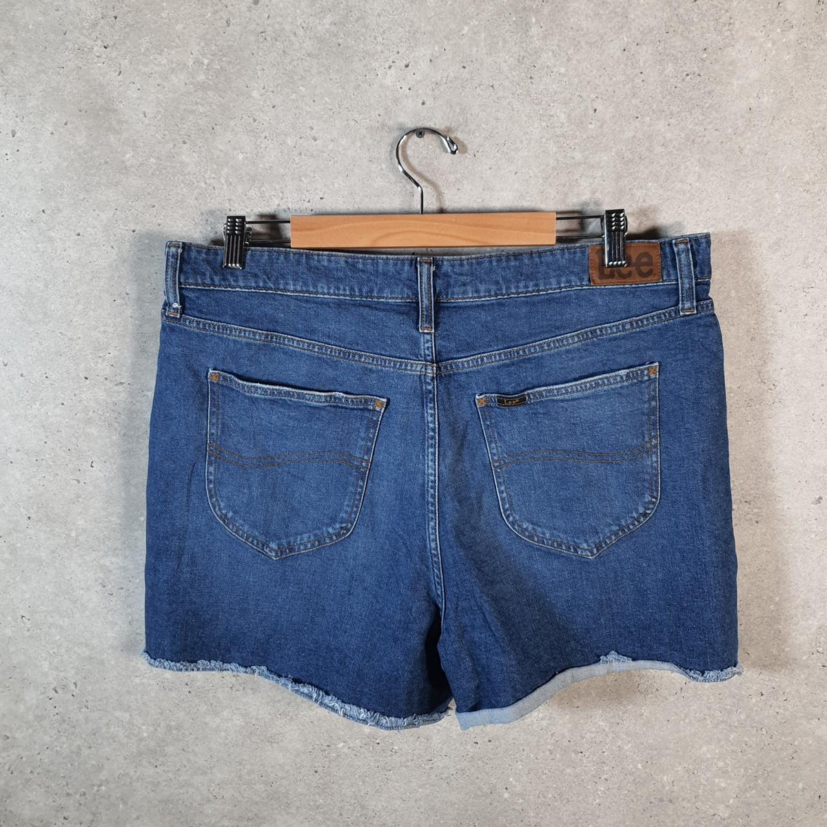 Vintage Lee Low Rise Baggy Shorts Jorts Cargo Womens W36 Blue Relaxed Denim A4543
