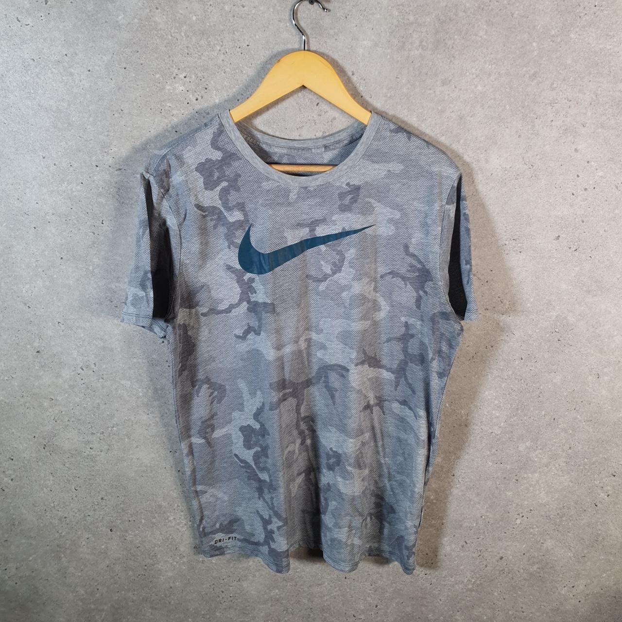 Vintage Nike Camouflage T Shirt Mens Large Grey Printed Logo Swoosh Athletic