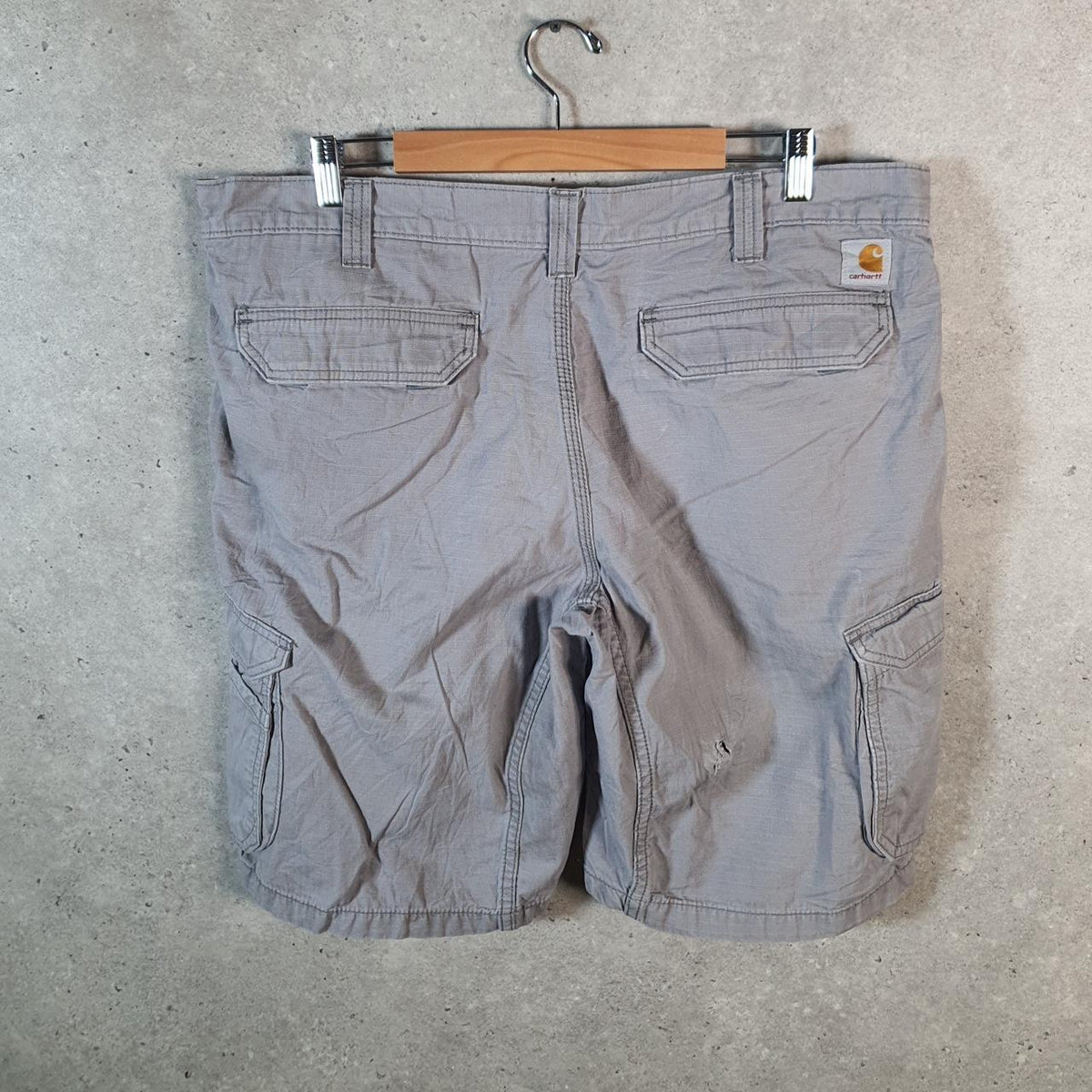 Vintage Carhartt Baggy Carpenter Shorts Jorts Cargo Men’s W38 Grey Relaxed Fit Workwear Big Fish Vintage