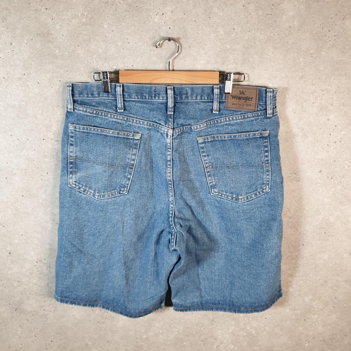 Vintage Wrangler Baggy Y2K Hip Hop Jorts Shorts Mens W38 Blue Denim USA Big Fish Vintage
