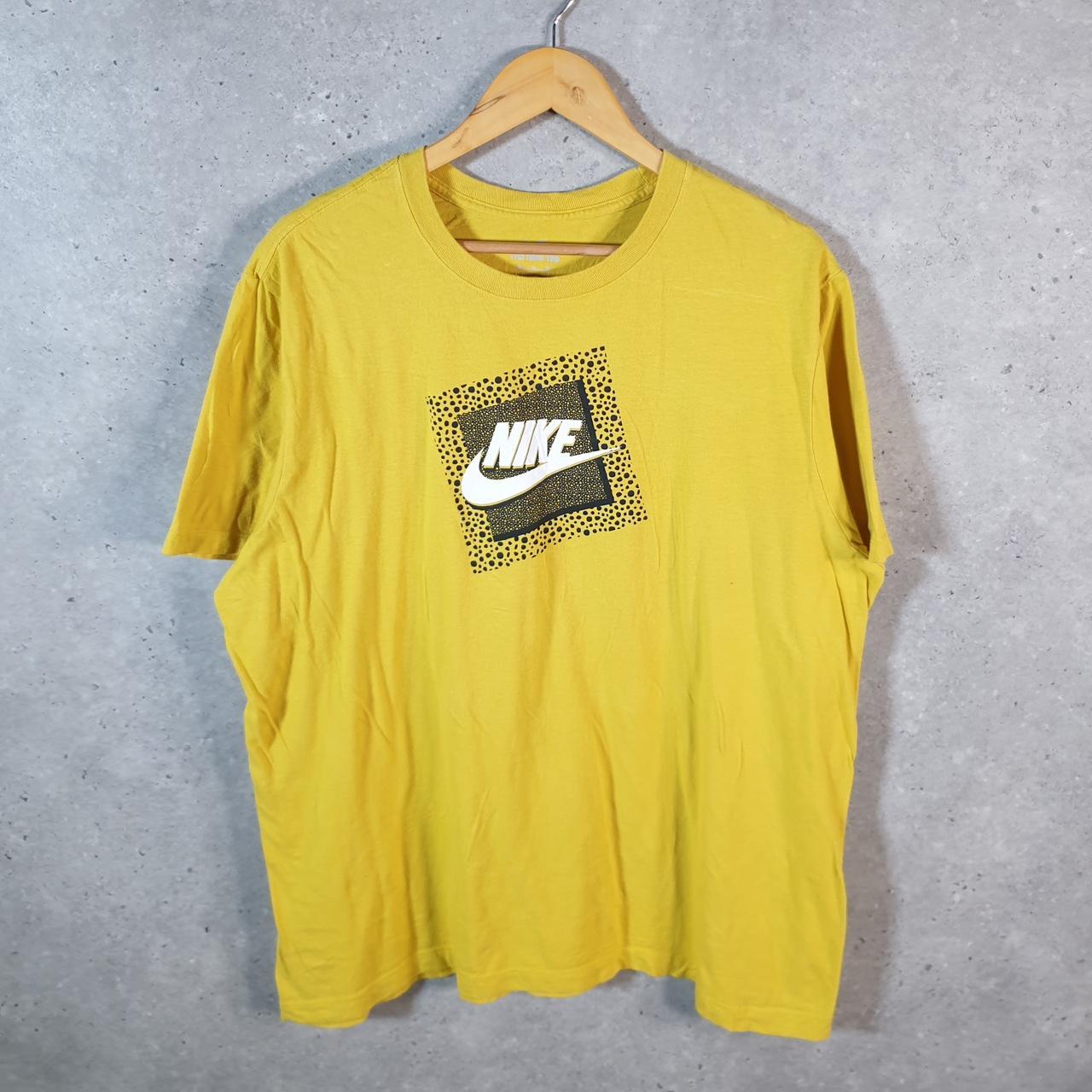 Vintage Nike T Shirt Men’s XL Yellow Printed Single Swoosh Logo Athletic C8263
