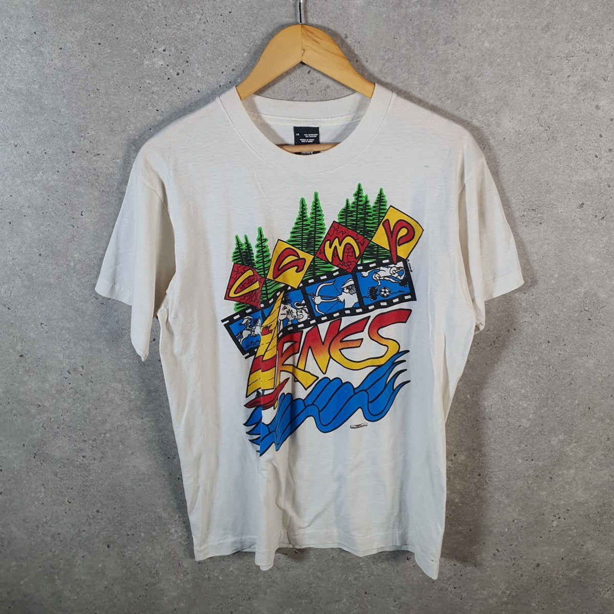 Vintage Screen Stars Best Camp Arnes Boat USA Single Stitch T Shirt Men’s Large White Big Fish Vintage