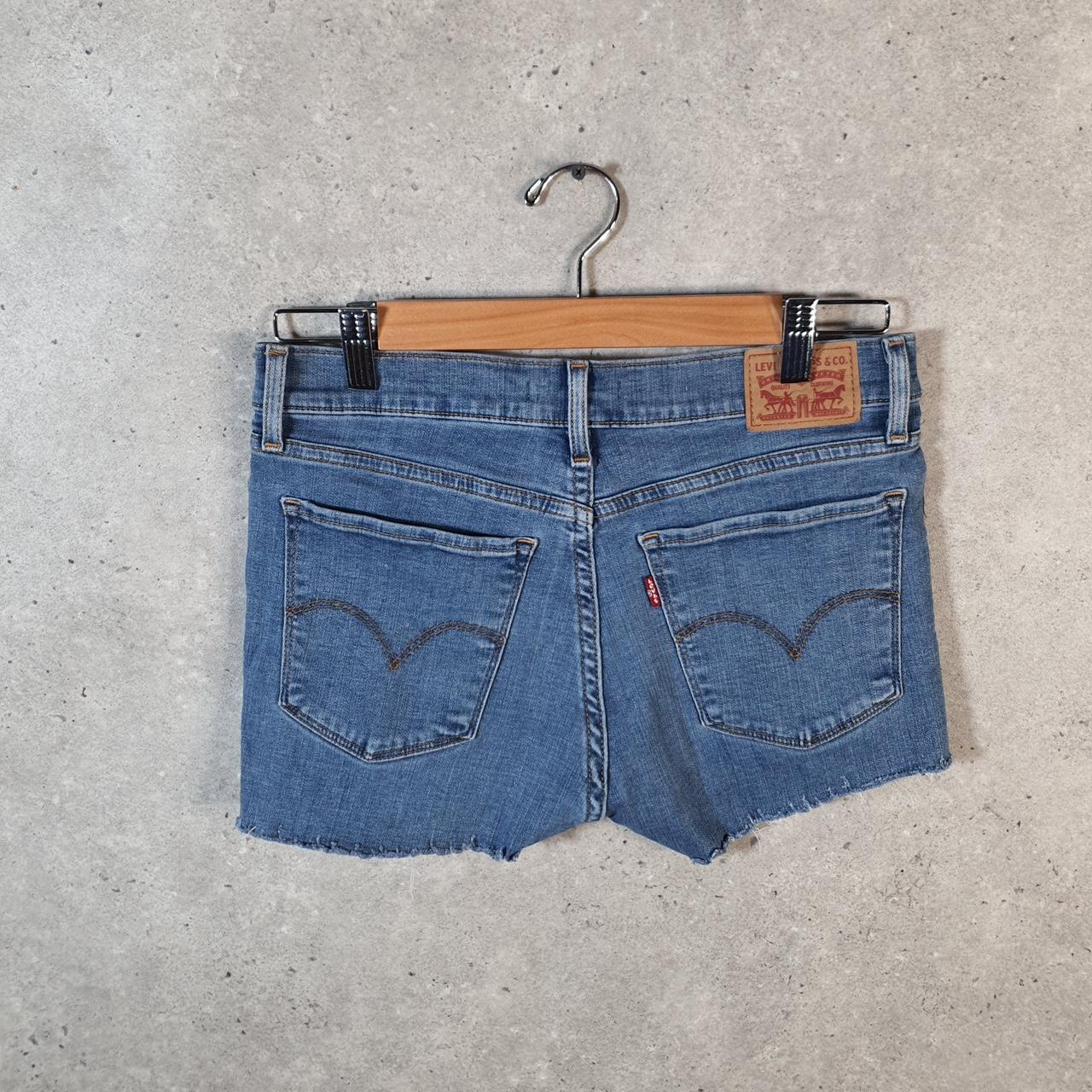 Vintage Levi’s 710 Cut Off Skinny Shorts Jorts Cargo Womens W29 Blue Relaxed Denim
