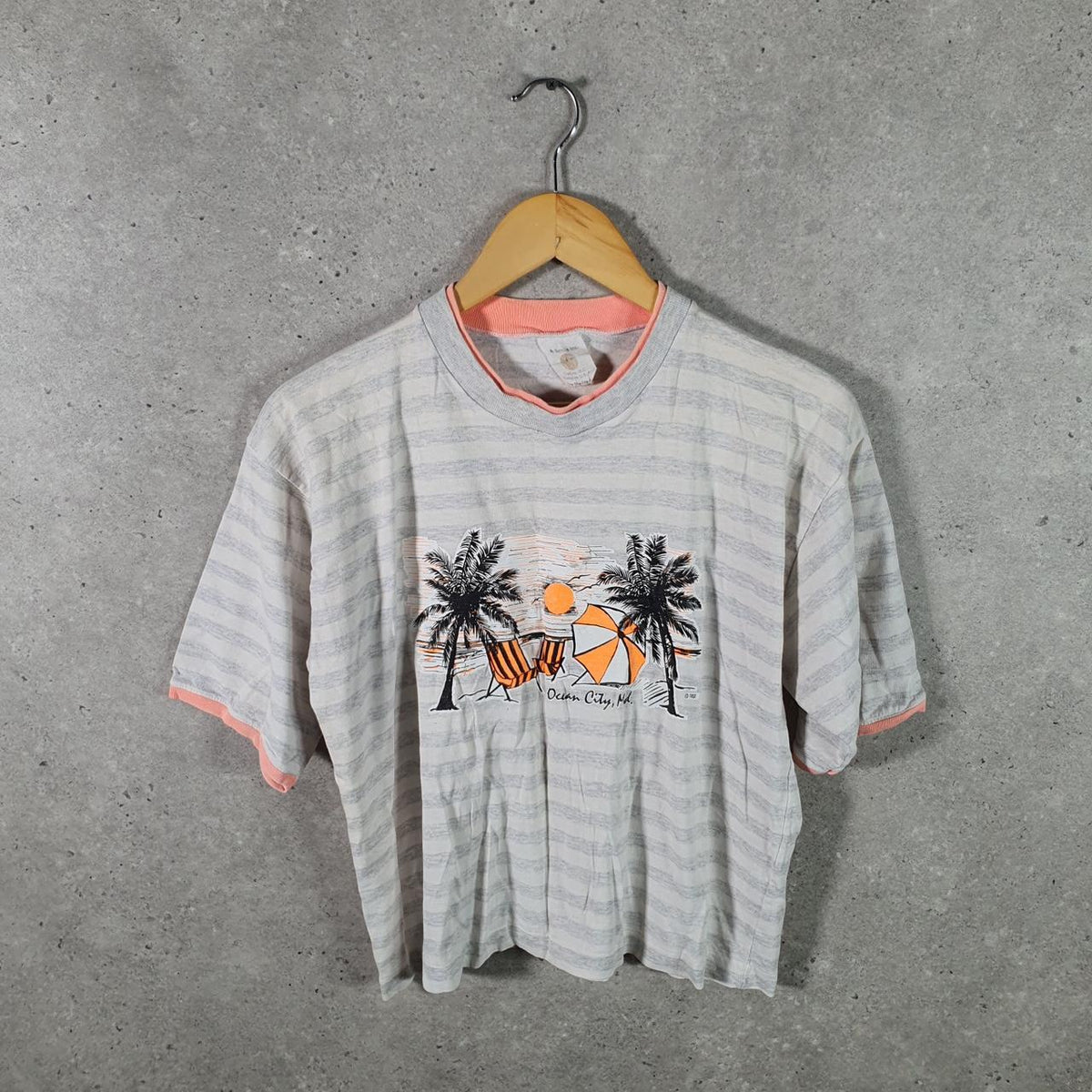 Vintage Ocean City Maryland Beach Palm Trees 90s USA Single Stitch T Shirt Womens Small Grey