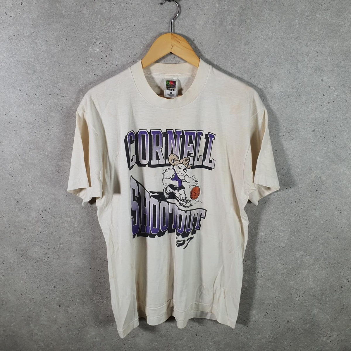 Vintage Fruit of the Loom Best Cornell Shootout 1997 Single Stitch T Shirt Men’s Large White Big Fish Vintage