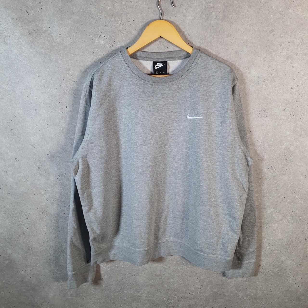 Vintage Nike Club Embroidered Sweatshirt Men’s XL Grey Swoosh Y2K Pullover Logo