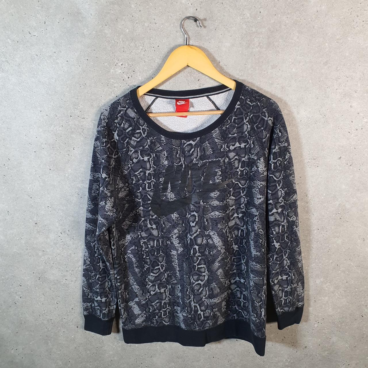 Vintage Nike Spellout Sweatshirt Womens Small Grey Swoosh Y2K Pullover