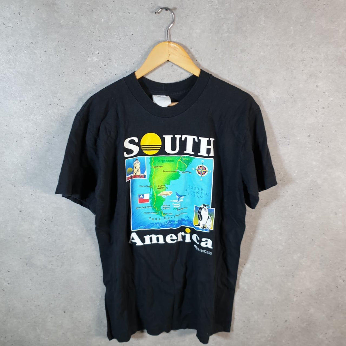 Vintage South America Princess Cruises Graphic USA Single Stitch T Shirt Men’s Medium Black Big Fish Vintage