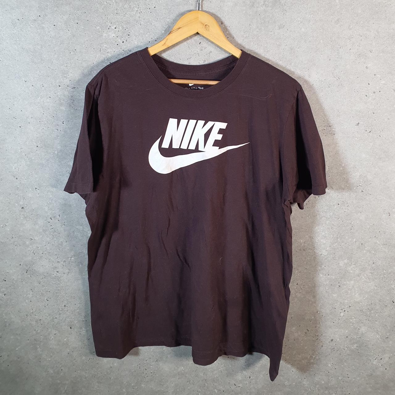 Vintage Nike Club T Shirt Men’s XL Burgundy Red Printed Single Swoosh Logo Athletic Big Fish Vintage