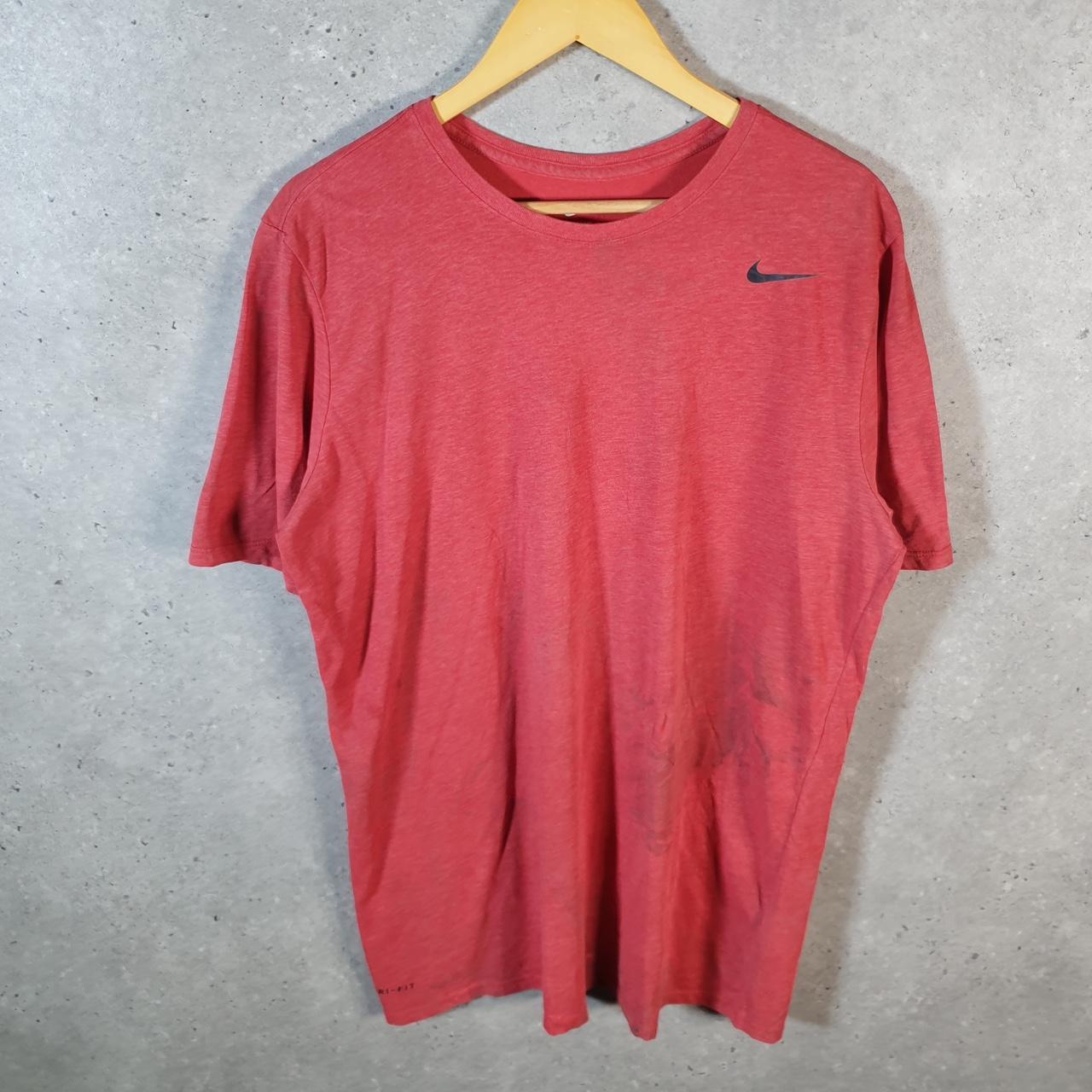 Vintage Nike Dri Fit Running T Shirt Men’s Large Red Swoosh Logo Athletic