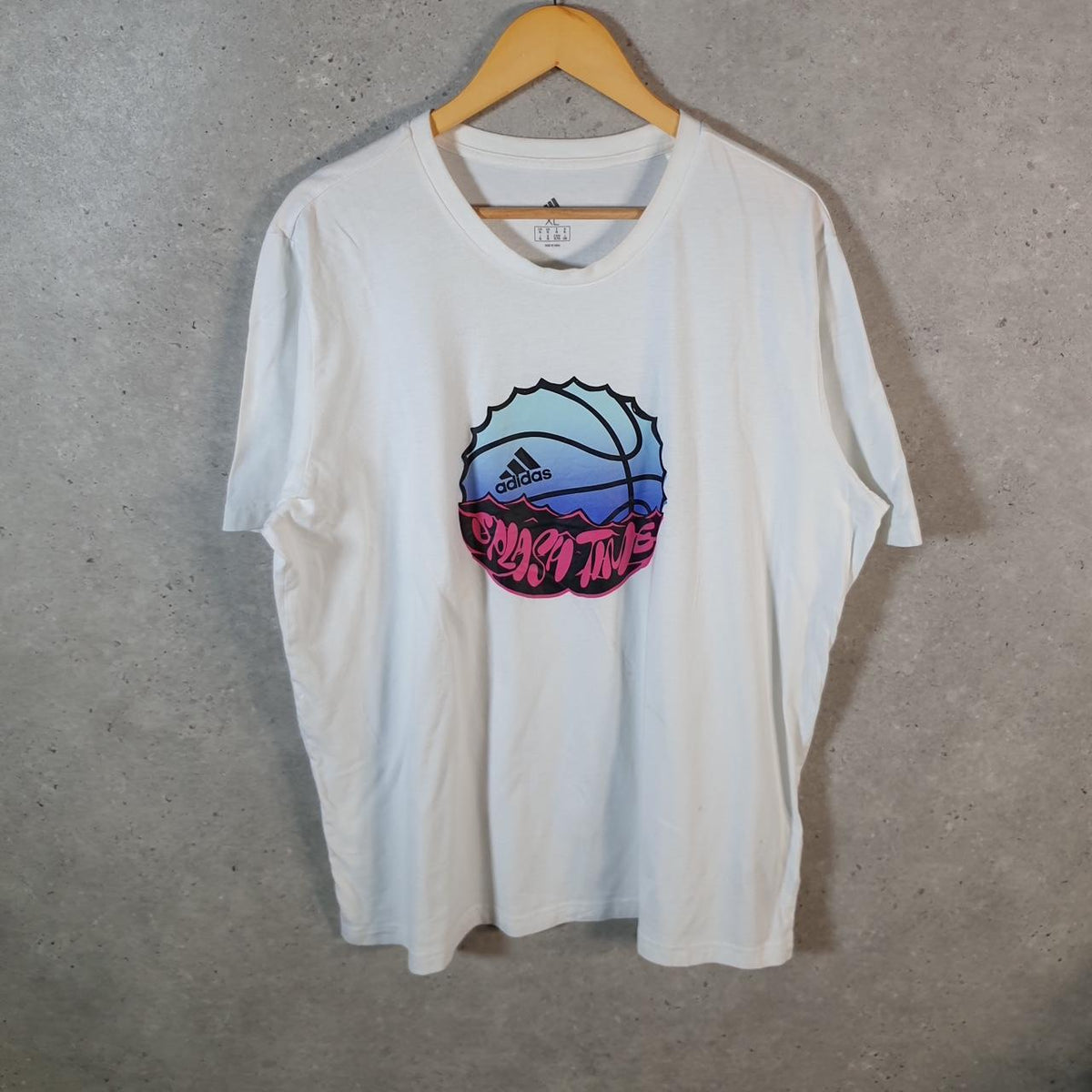 Vintage Adidas Splash Time T Shirt Men’s XL White Three Stripes Logo Athletic